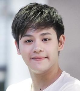 泰国男演员三月,从银幕到舞台的璀璨星途